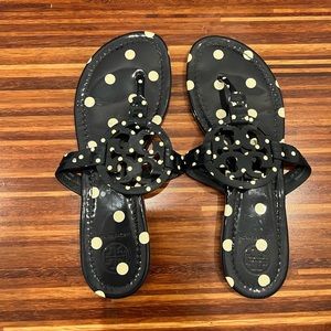 TORY BURCH SANDAL. Size 7